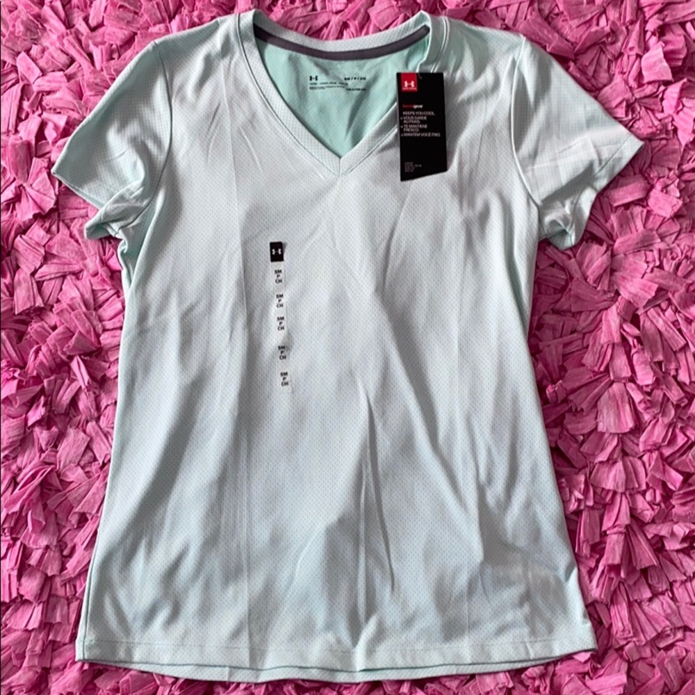 Under Armour Vneck shirt brand new